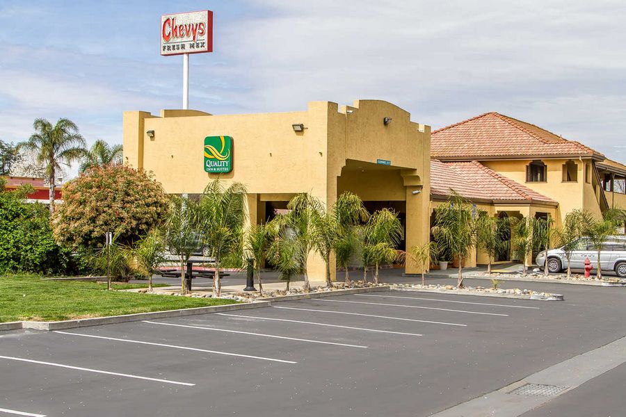 Quality Inn & Suites Gilroy CA Hotel Hotels near Garlic Festival